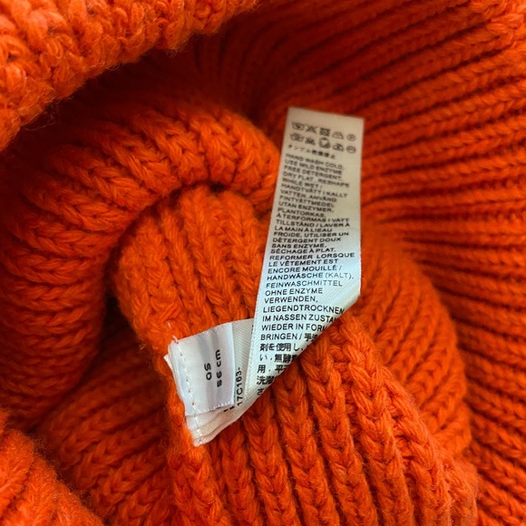 Acne Square Embroidered Face Orange Knitted Hat - Picture 4 of 6